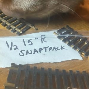 HO ATLAS train track Total 12 pieces 
Please see pictures for condition